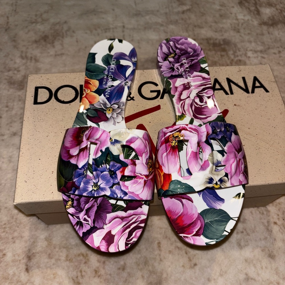 Dolce & Gabbana Women's Floral Sandals - Purple and Pink